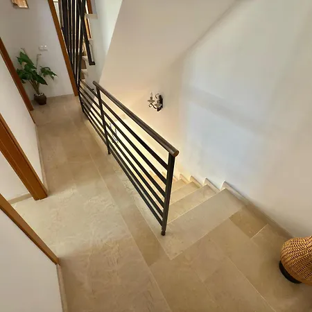 Dw Casa Doña - *